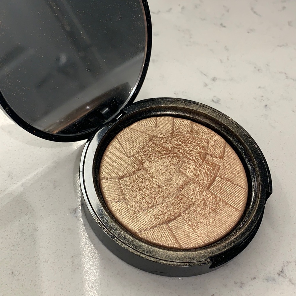 Anastasia Beverly Hills - So Hollywood Illuminator